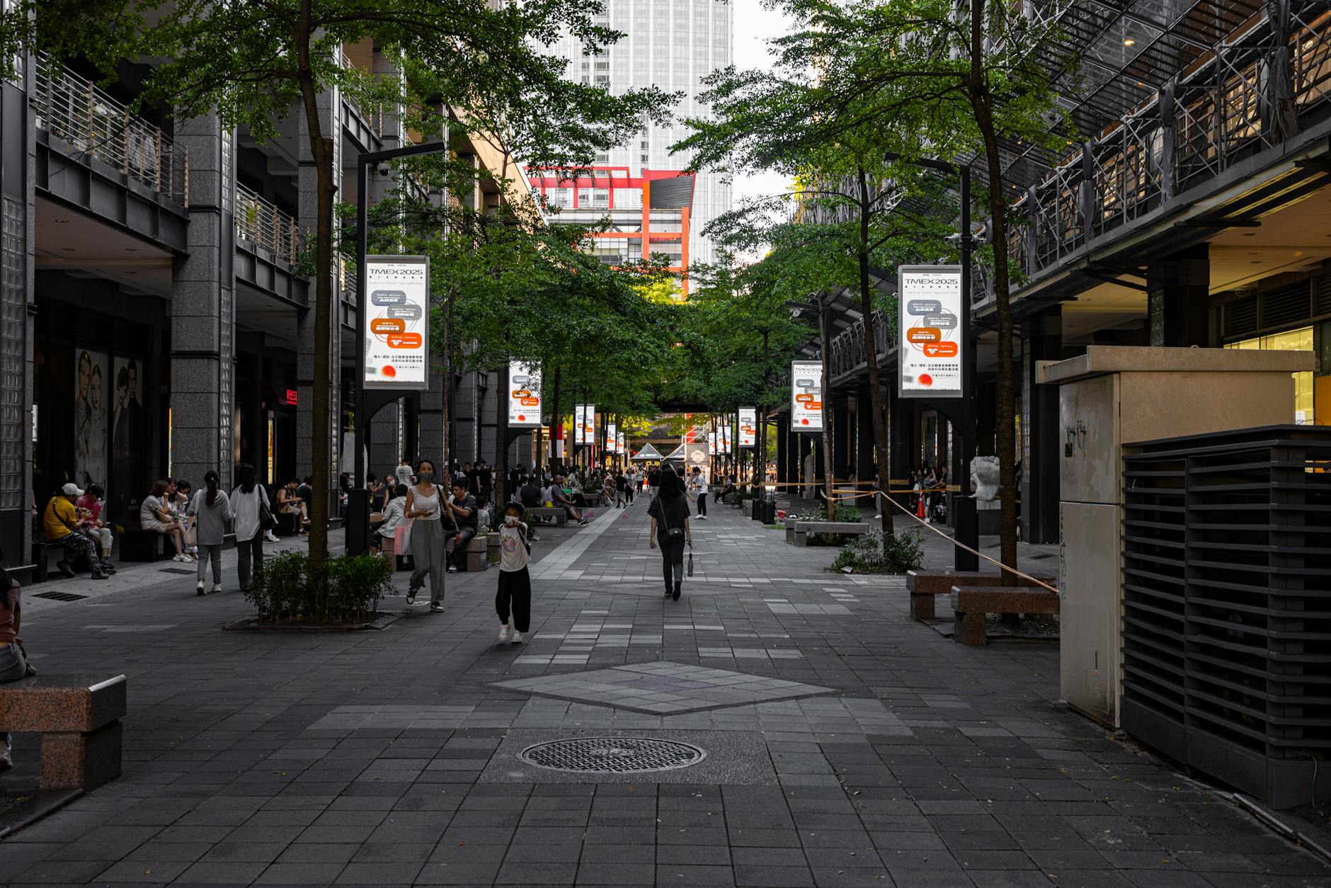 Signs You're Running Too Fast on the Treadmill and in Training