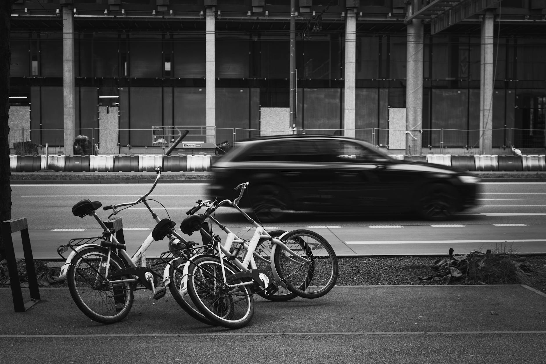 How Do Stationary Bike Workouts Contribute to Your Weekly Fitness Goal?