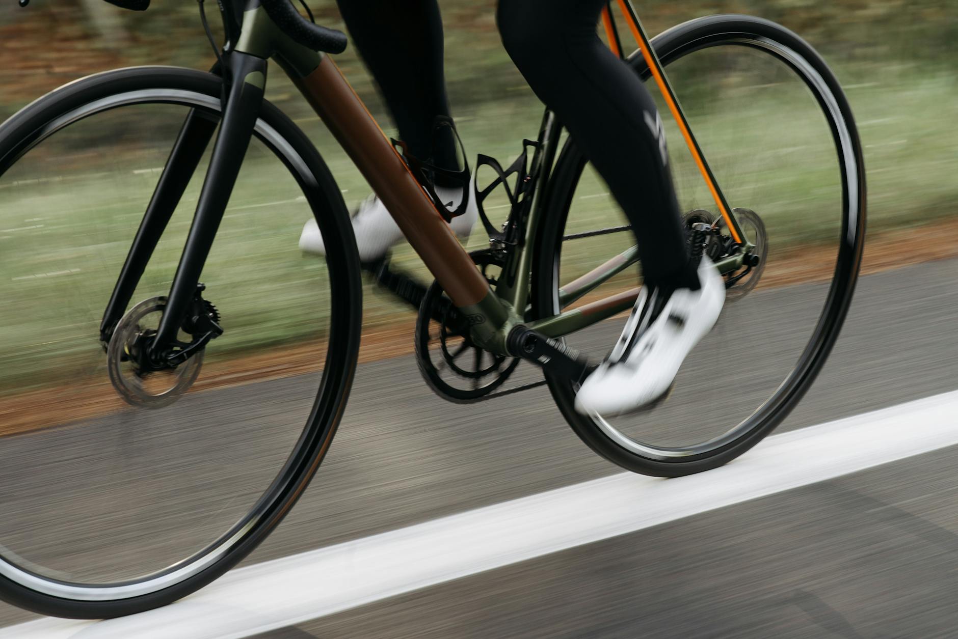 How to Improve Your Sprinting Time Fast - Featured image