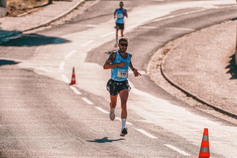 How to Train for Your First Long Run - Featured image