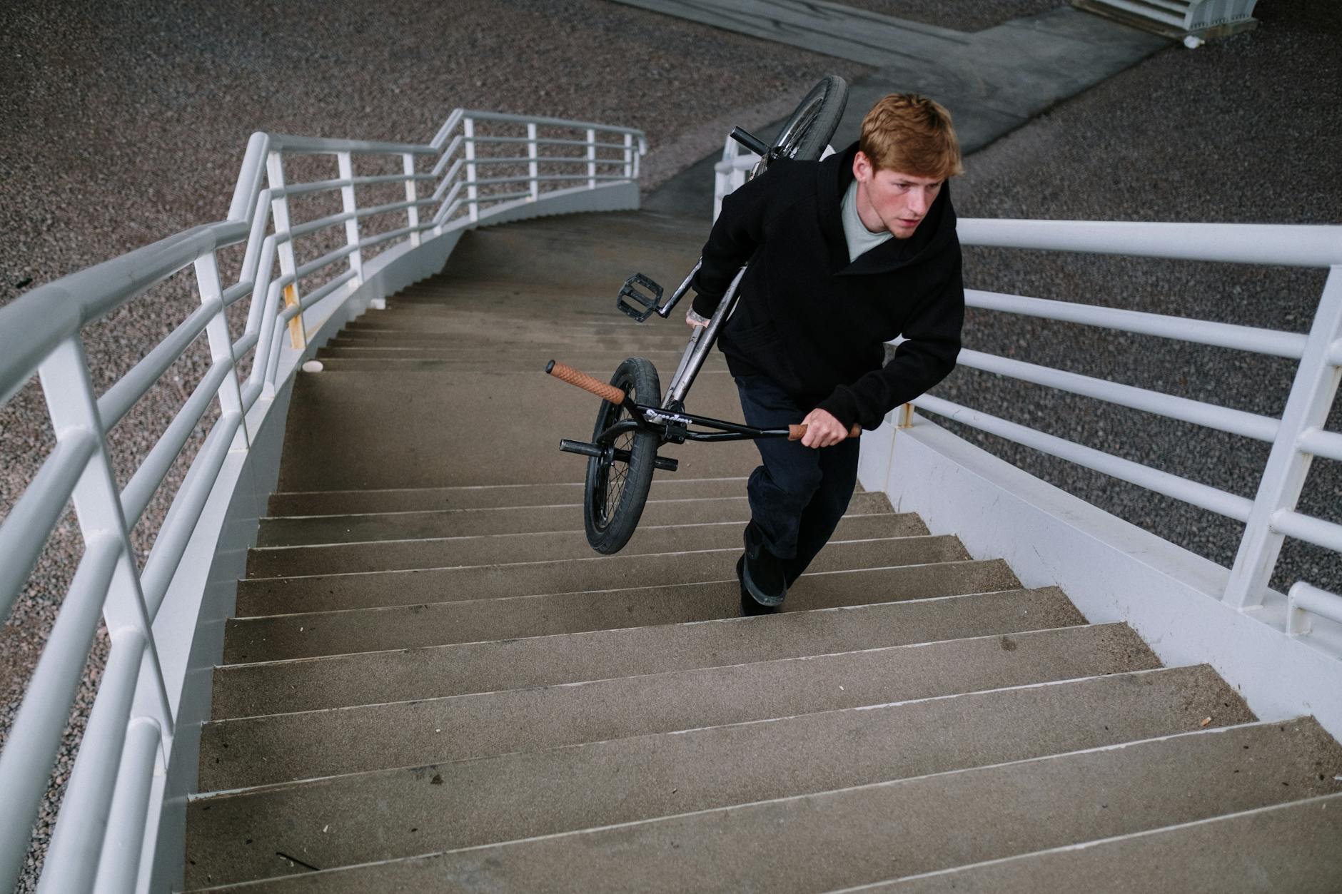 A Weekly Stair Climbing Schedule That Actually Works