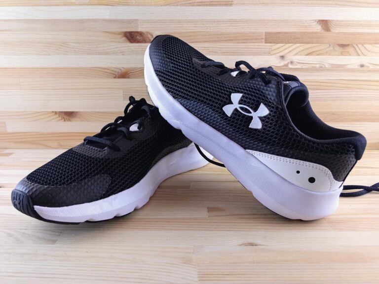 Best Lightweight Walking Shoes for Travel - Featured image