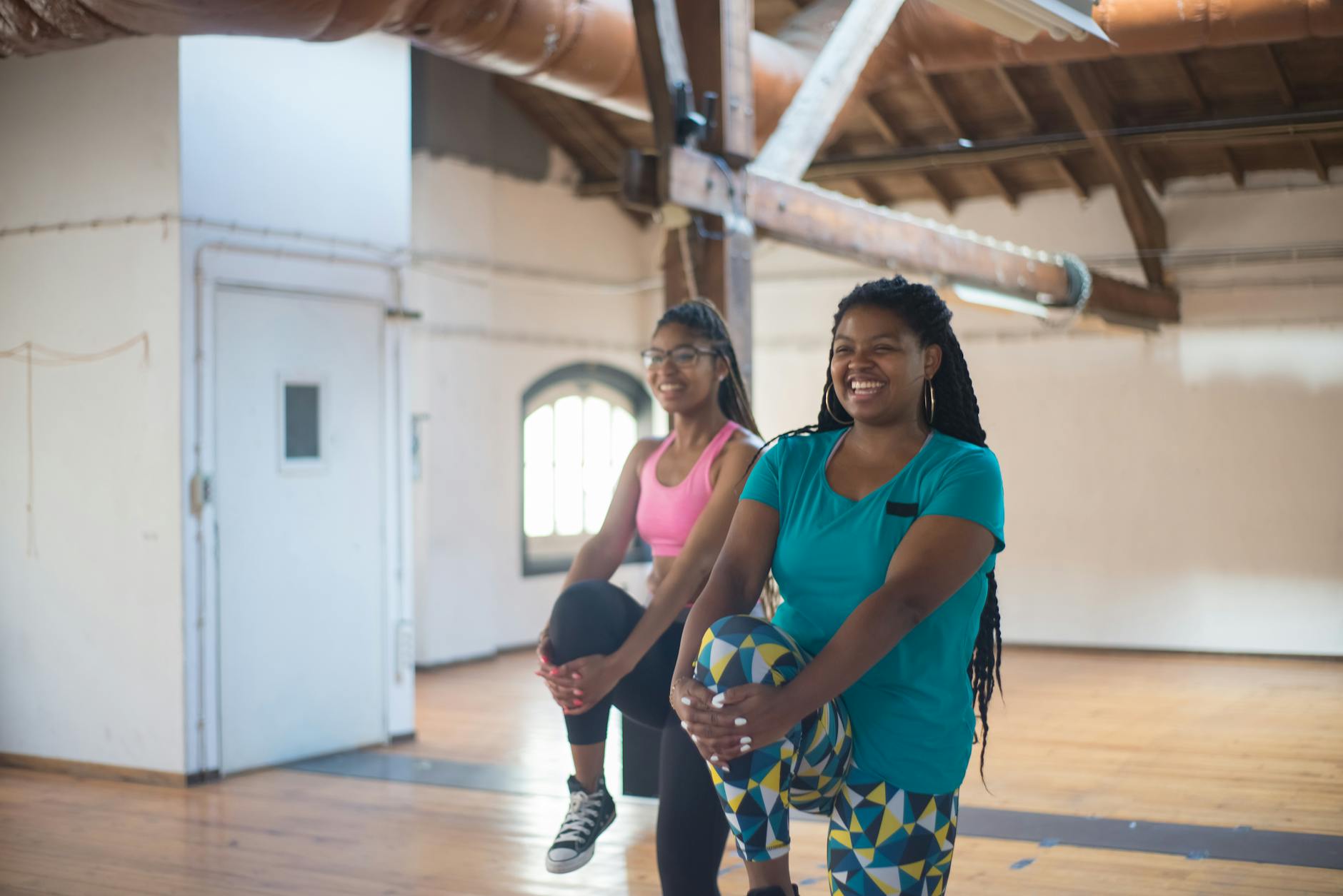 How Different Zumba Formats Affect Calorie Burn at 120 Pounds