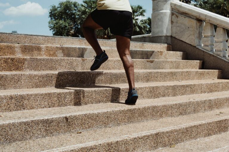 The Best Stair Climbing Workout for Fat Loss - Featured image