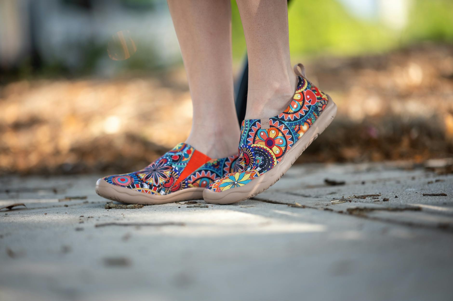 Walking Shoes vs Running Shoes: What's the Difference? - Featured image