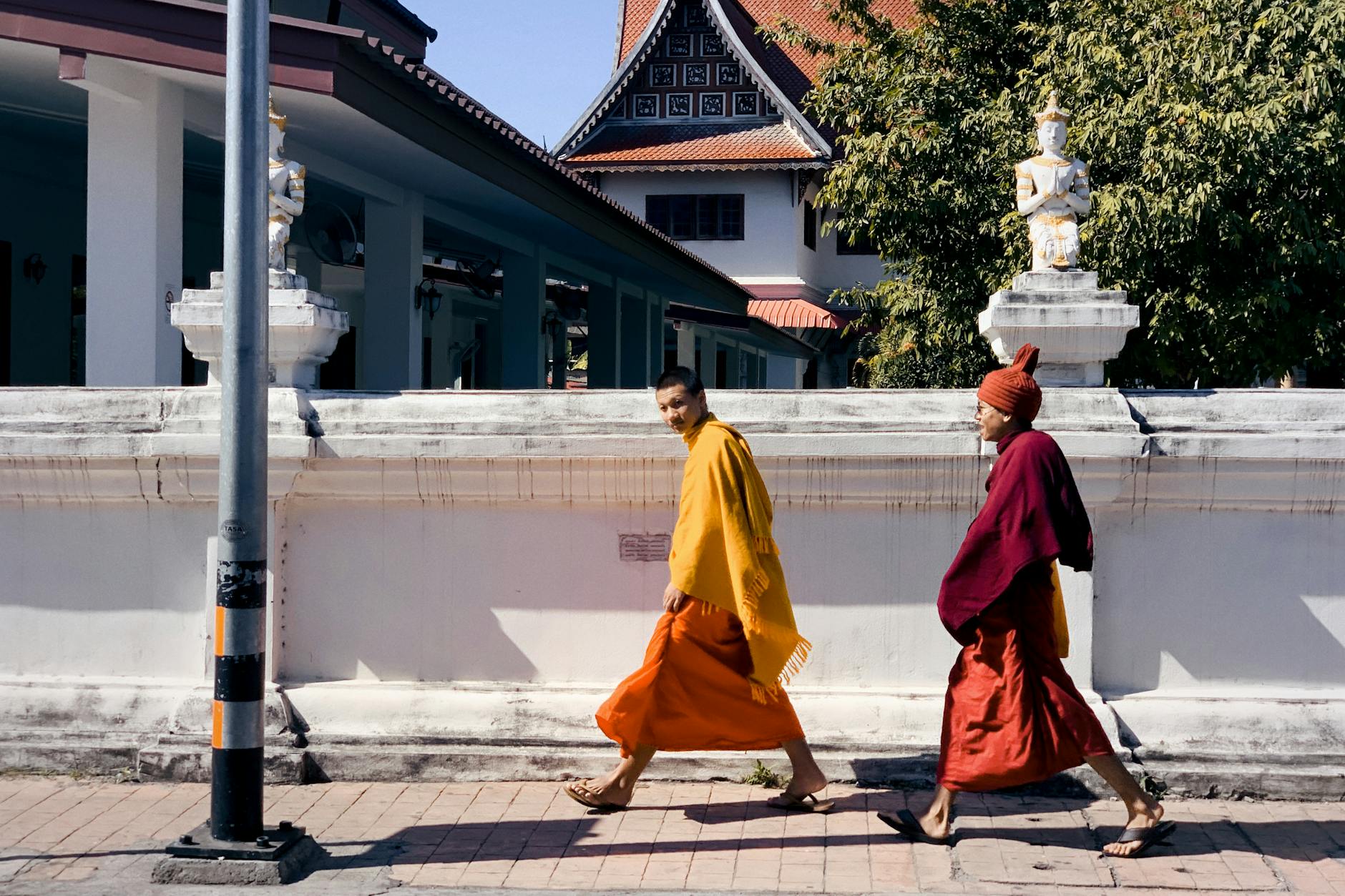 Why a Post-Meal Walk May Be the Most Underrated Fitness Habit