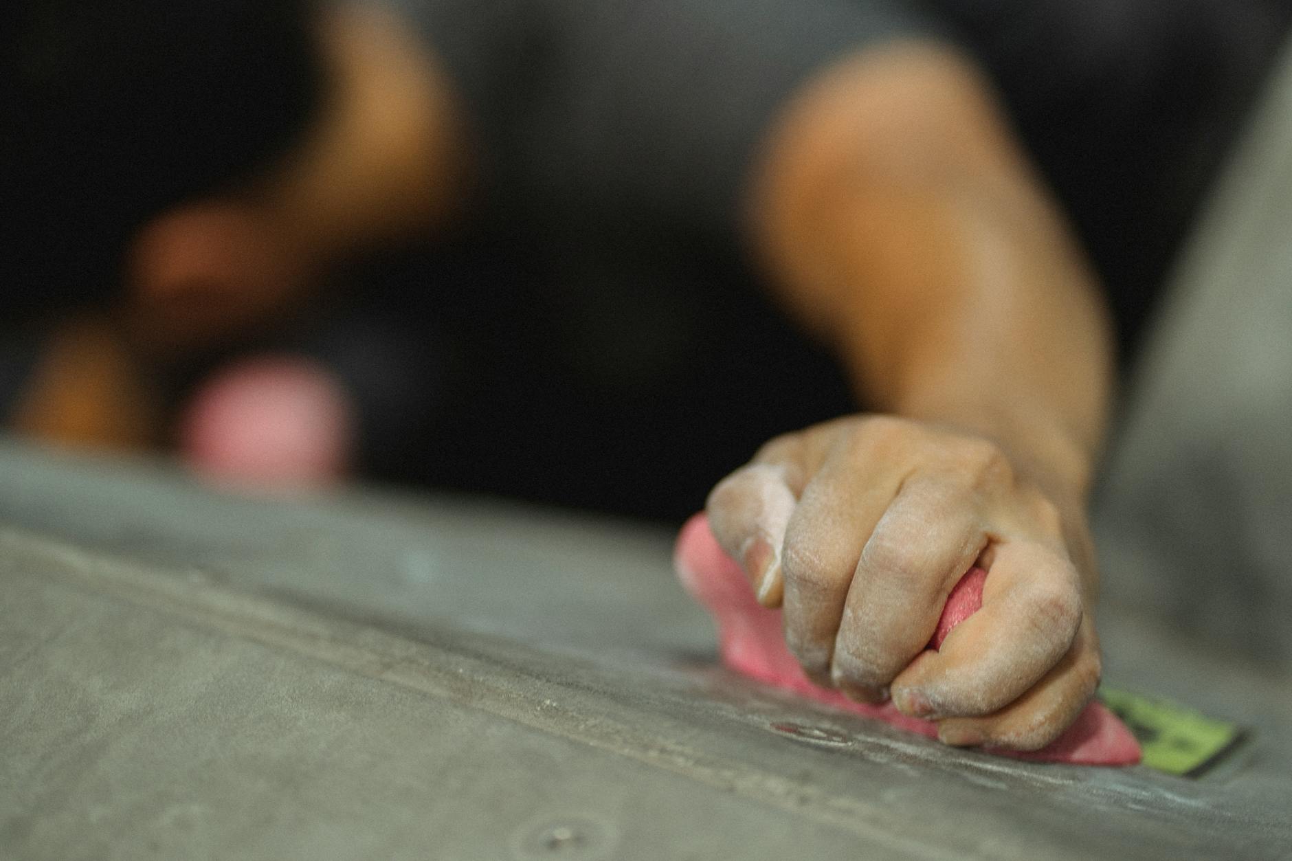 How Does the 80/20 Training Principle Differ From Other Running Methods?
