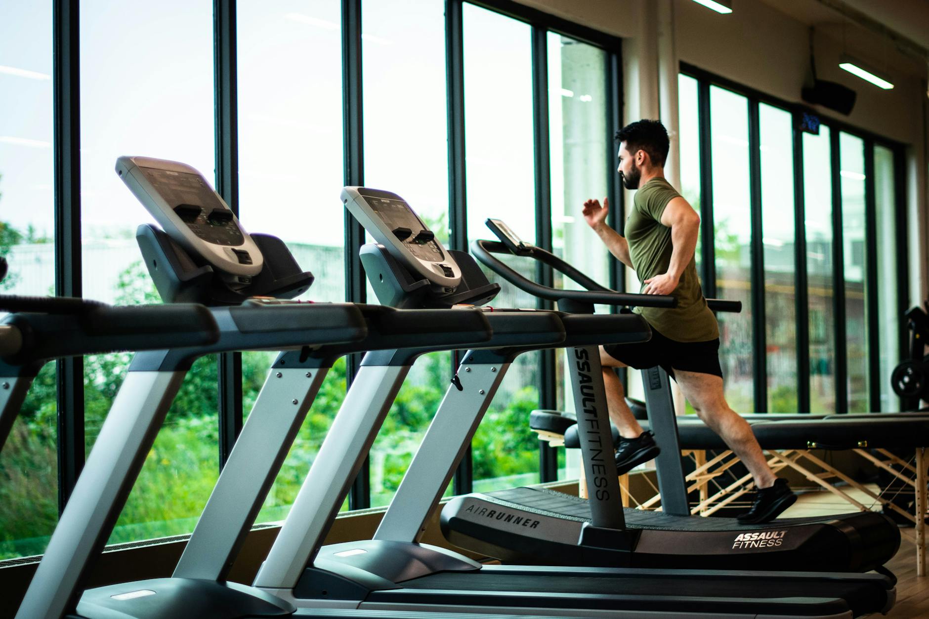 Avoiding the Gray Zone and the Traps That Derail Polarized Training