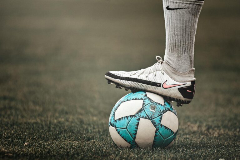 Building Blocks for Training Your Foot Strike Without Changing It Consciously - Featured image