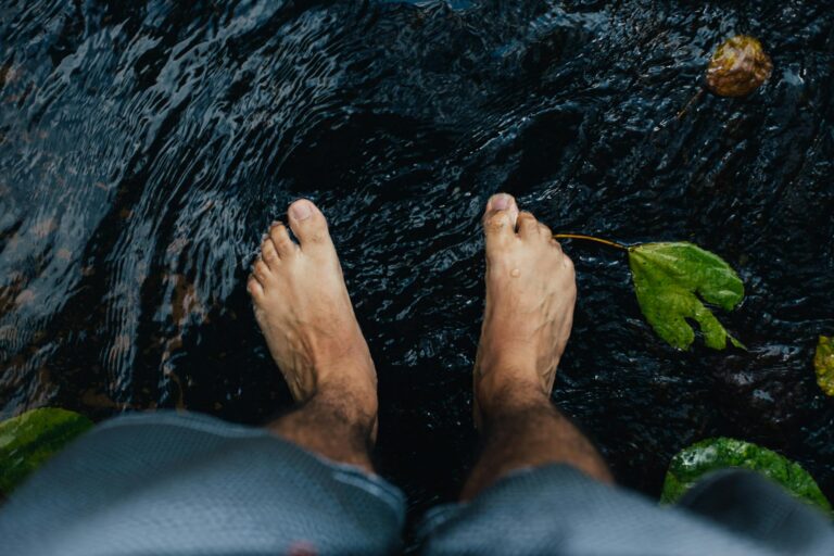 Exploring Connection Between Foot Pronation and Running Efficiency - Featured image