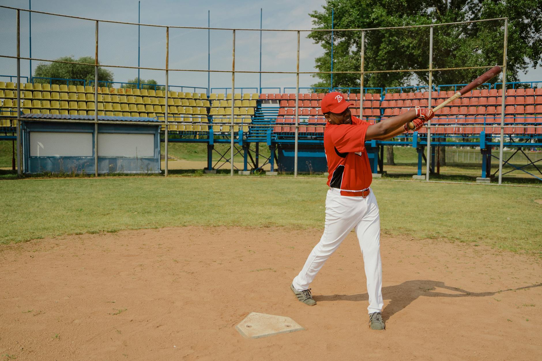 HOW ARM SWING AFFECTS YOUR STRIDE AND PACE