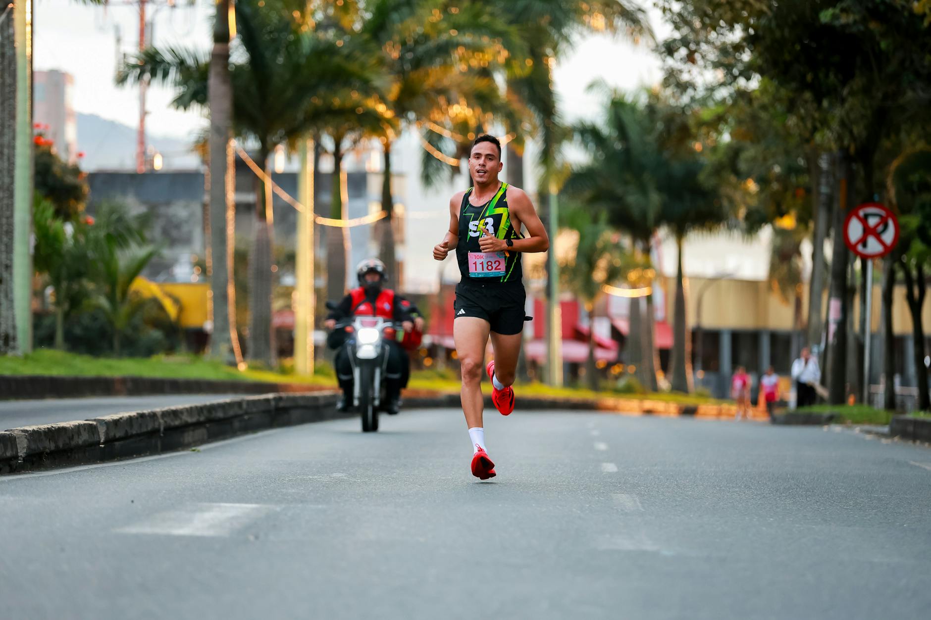 How Does Breathing Connect to Running Stride and Core Stability?
