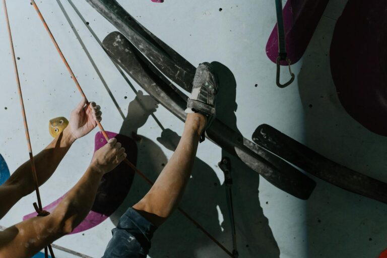 How to Build Foot Strength for Better Running Form - Featured image