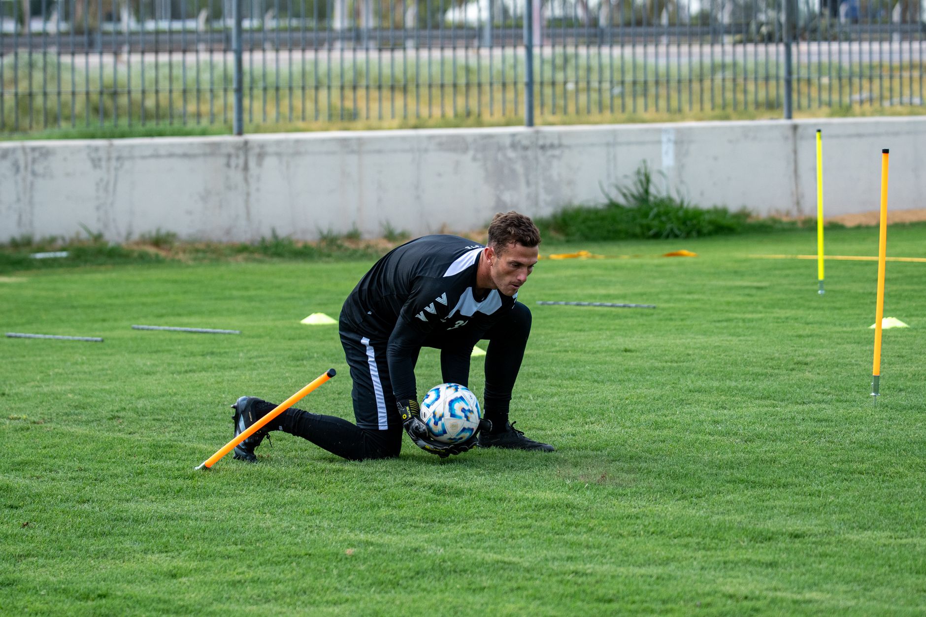 How to Stop Overstriding in 3 Simple Drills - Featured image