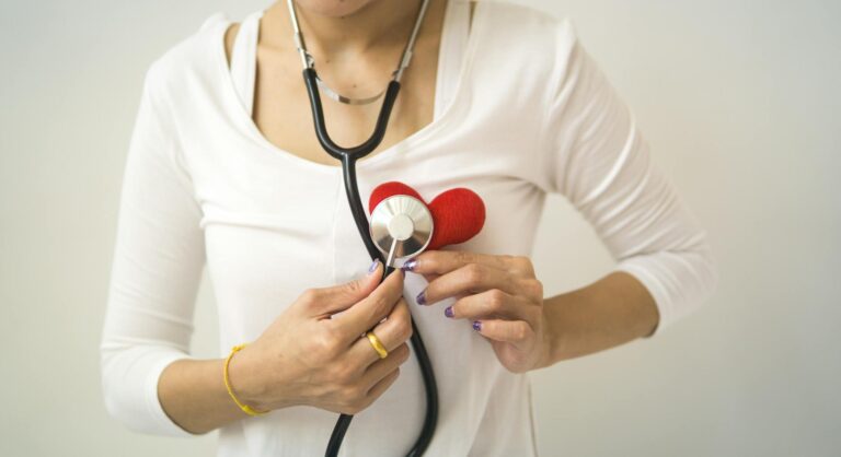 Reality Check: Your Maximum Heart Rate Drops Less With Age Than You Think - Featured image