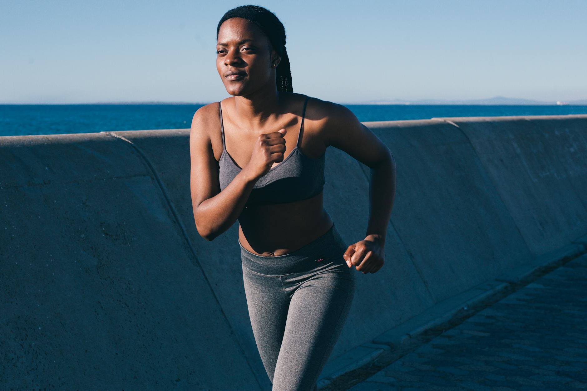 The Connection Between Glute Strength and Running-Related Injuries