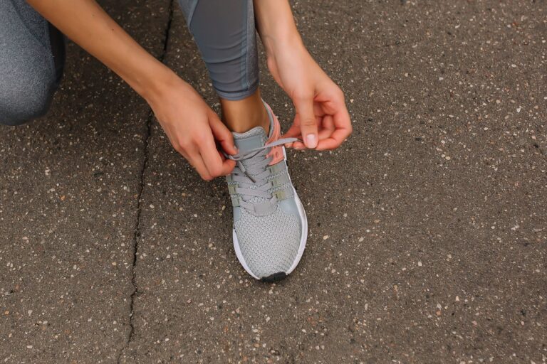 The Optimal Foot Width When Running for Stability - Featured image