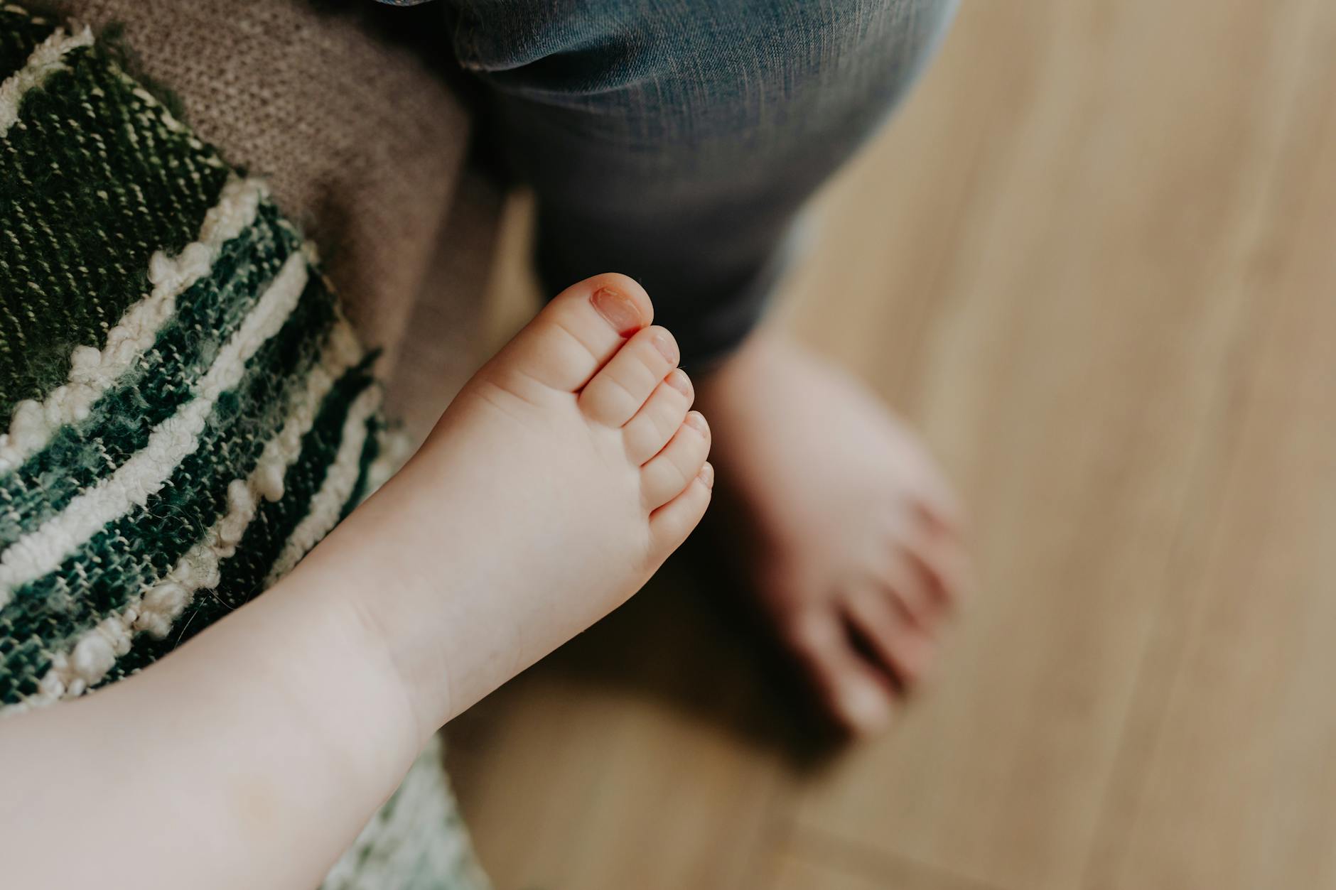 What Happens to Your Feet When You Switch to Barefoot Running on Grass?