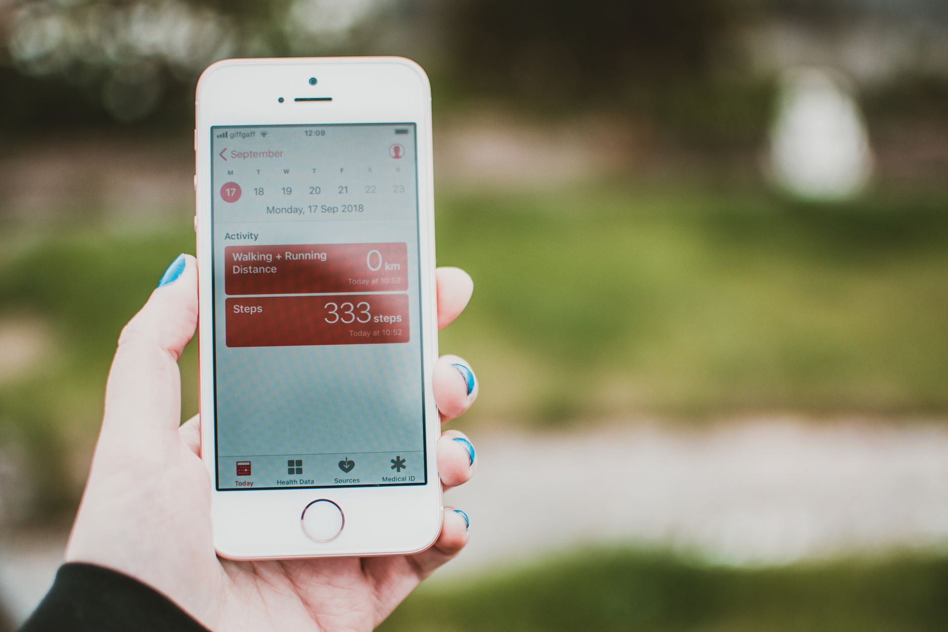 Active Zone Minutes and How Trackers Calculate Your Cycling Effort