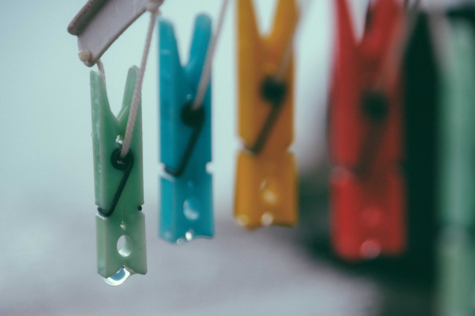 How Do Clip Lights Improve Running Safety and Visibility?