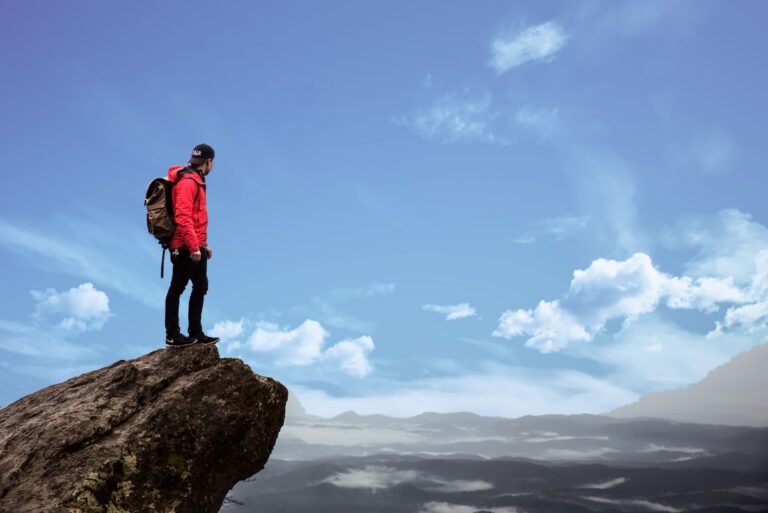 How Hiking Builds Endurance Without the Pounding of Running - Featured image