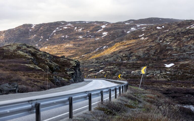 How Wind Resistance Turns an Easy Ride Vigorous - Featured image