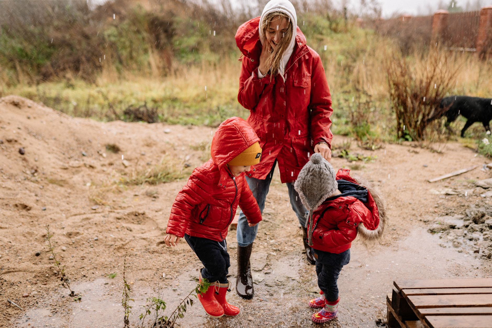 Packable Rain Jackets for Sudden Showers - Featured image