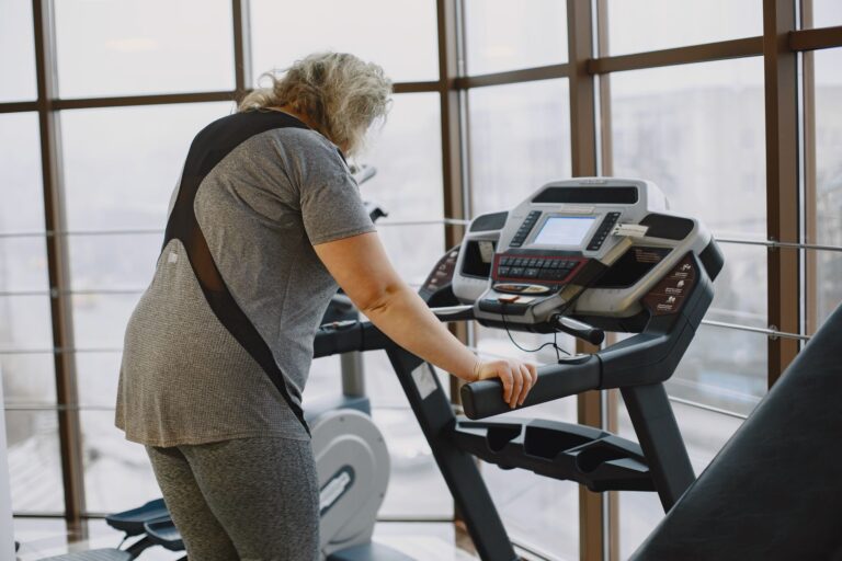 Smart Treadmills With Touchscreen Coaching - Featured image