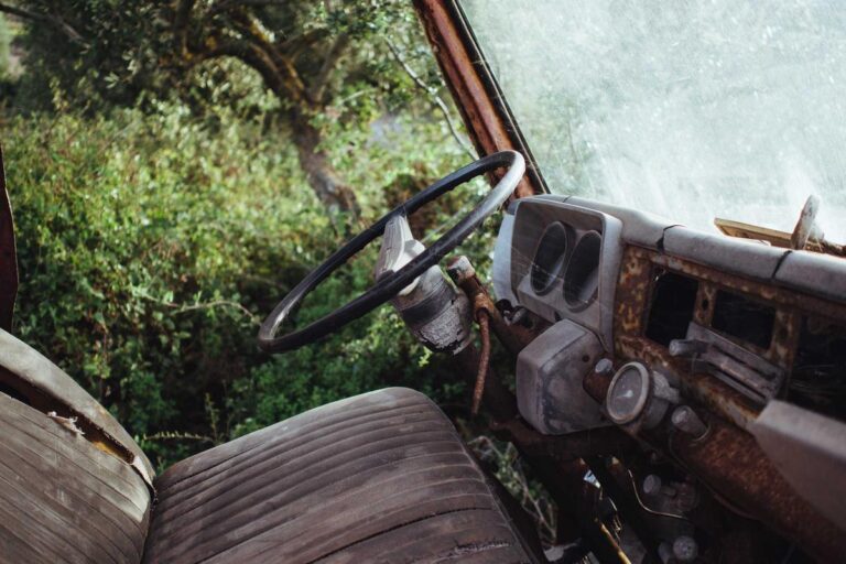 The Beginner's Guide to Running to Lose Weight After 50 - Featured image