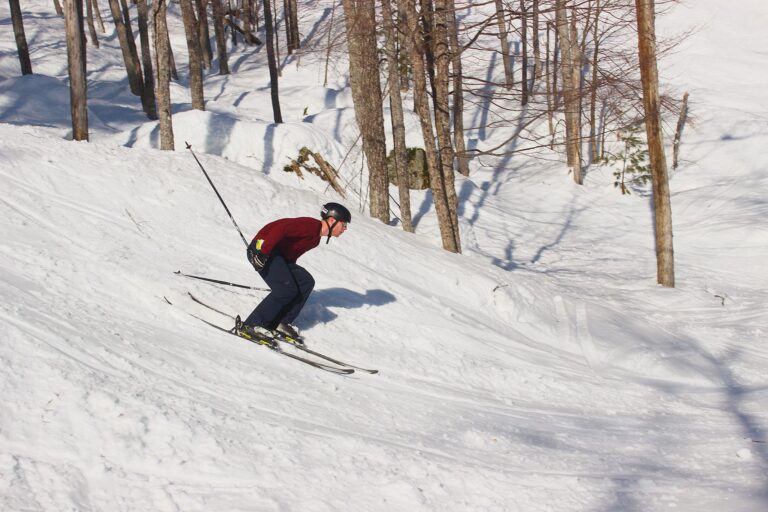 Why Downhill Skiing Counts Even With Chairlift Breaks - Featured image