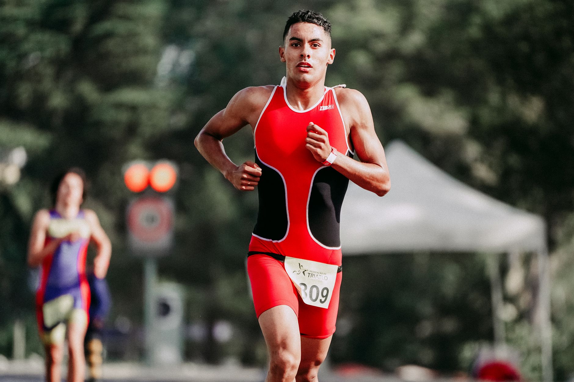 HOW DOES RUNNING BUILD THE AEROBIC FOUNDATION THAT KAYAKING DEMANDS?