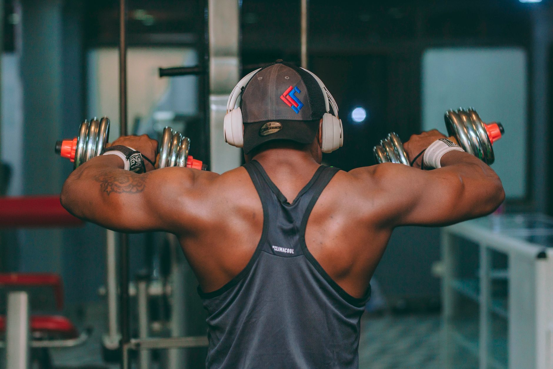 HOW RUNNING BUILDS SYSTEMIC MUSCULAR ENDURANCE THAT SUPPORTS PADDLE STROKES