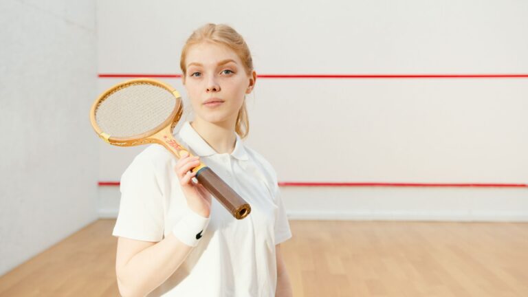 Squash: One of the Best Cardio Sports - Featured image
