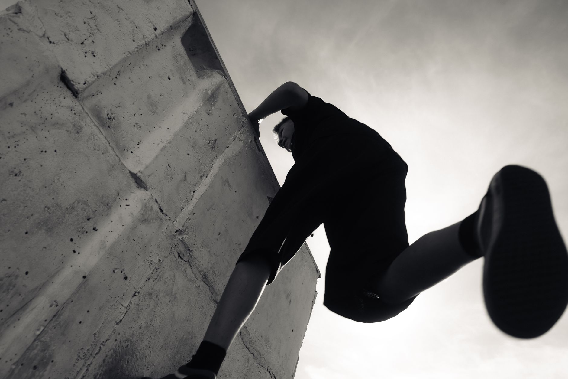 The Risk of Overtraining and Confidence Collapse
