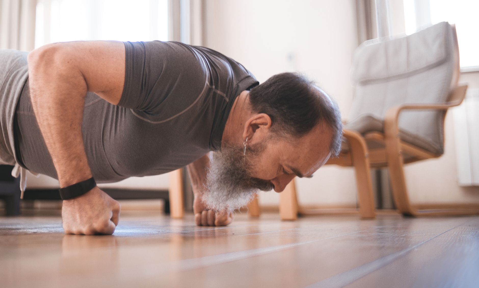 WHAT MAKES BODYWEIGHT TRAINING EFFECTIVE FOR RUNNERS?