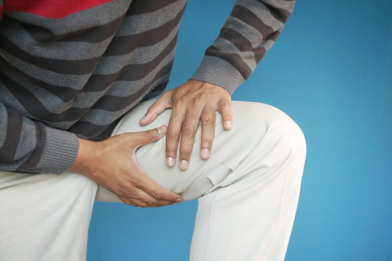 My Shins Hurt Even After Taking a Week Off Running - Featured image